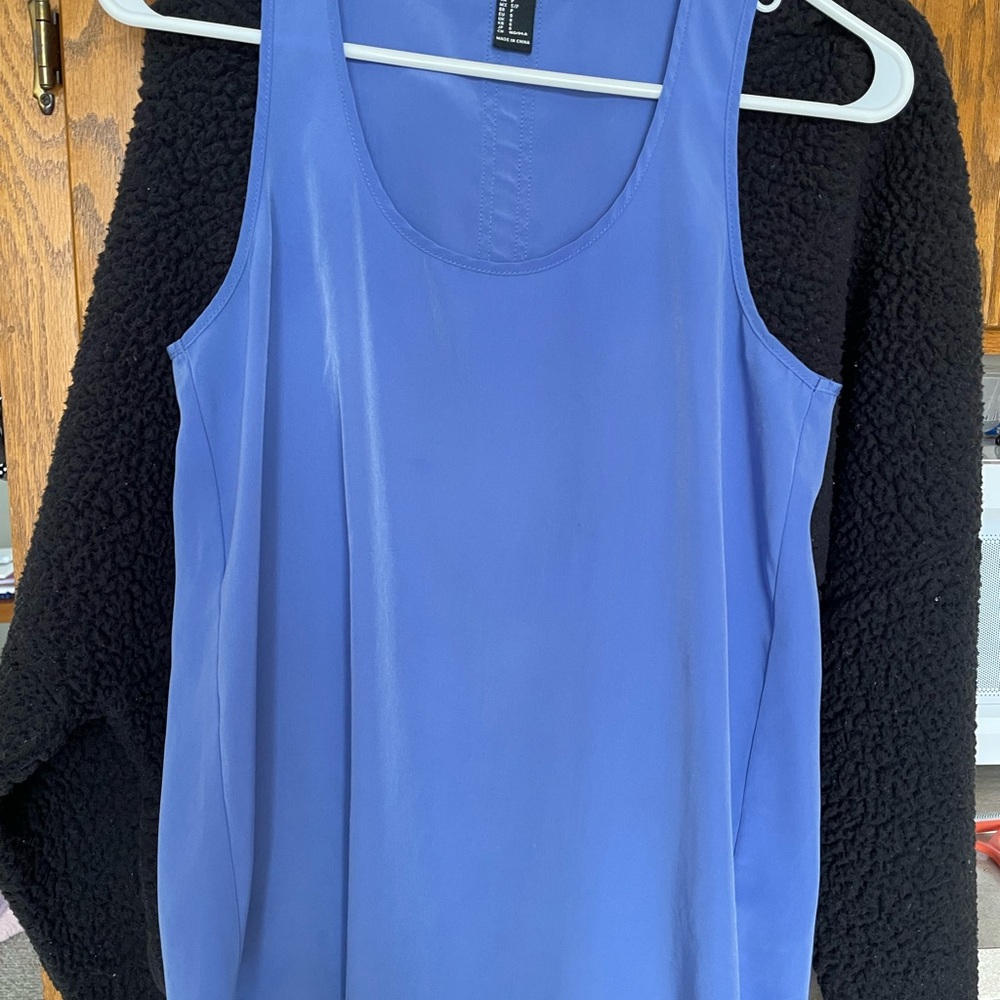 Blue Sleeveless Tank Top with Scoop Neckline